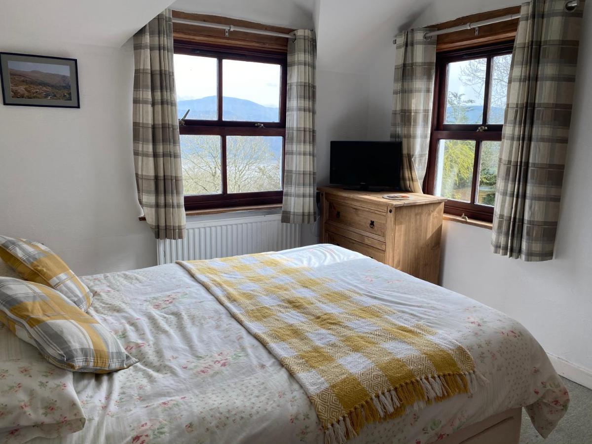 Beautiful Secluded Farmhouse With Hot Tub Barmouth Exterior photo