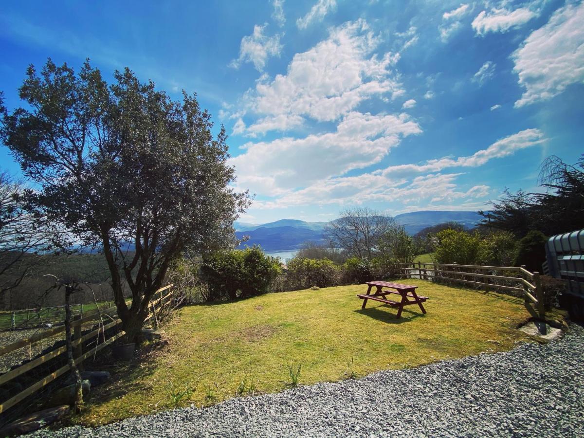 Beautiful Secluded Farmhouse With Hot Tub Barmouth Exterior photo